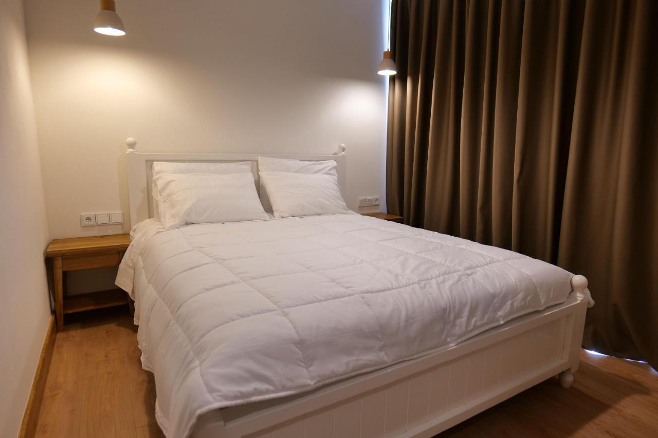 Alex & Sofi Hotel Himare Bagian luar foto