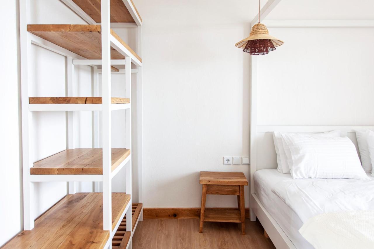 Alex & Sofi Hotel Himare Bagian luar foto
